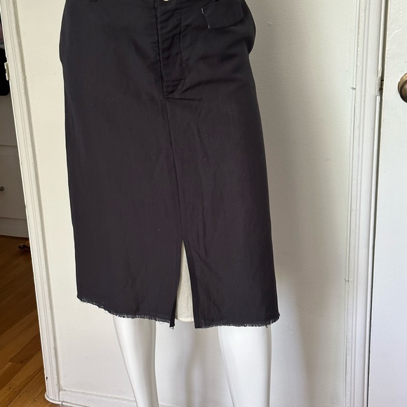 COPY - HANNOH linen lined skirt; Size 38; charcoal black with cream buttons - Picture 10 of 11